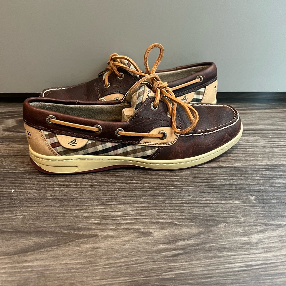 Sperrys - Picture 2 of 3